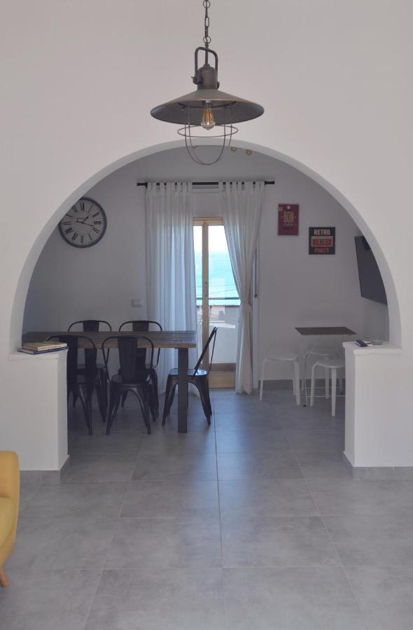 Sea Sound House Villa Sant'Ambrogio  Exterior photo